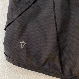 Ivivva Girls Activewear Lined Shorts Size 14 by Lululemon